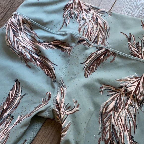 Free people movement serene feather pants small - Picture 9 of 9